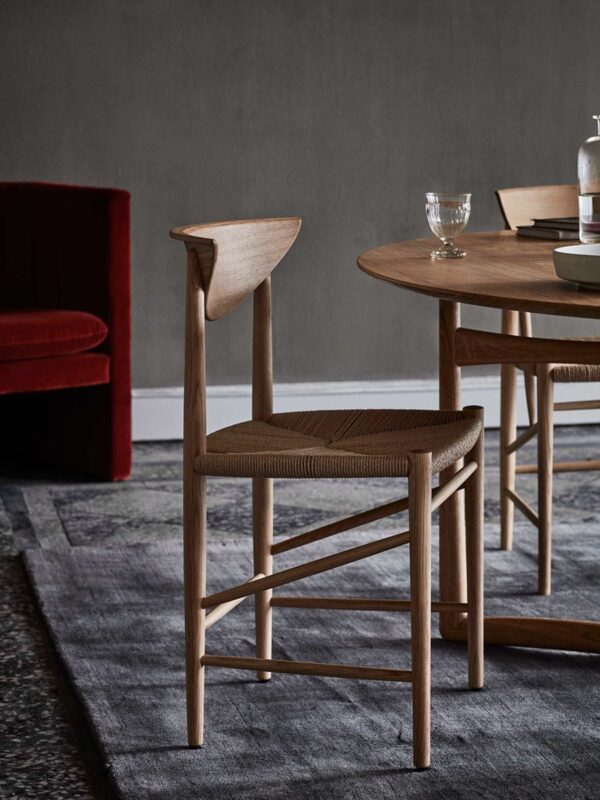Drawn Chair - Imagen 3